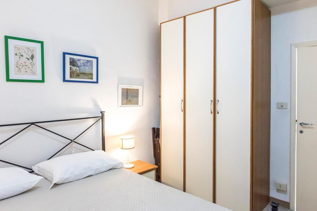 N050 - Numana, Trilocale In Centro Con Portico E Posto Auto Apartment ภายนอก รูปภาพ